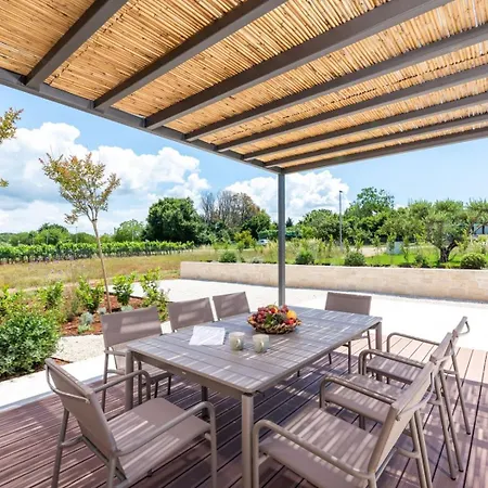 Вилла Lazy Olive